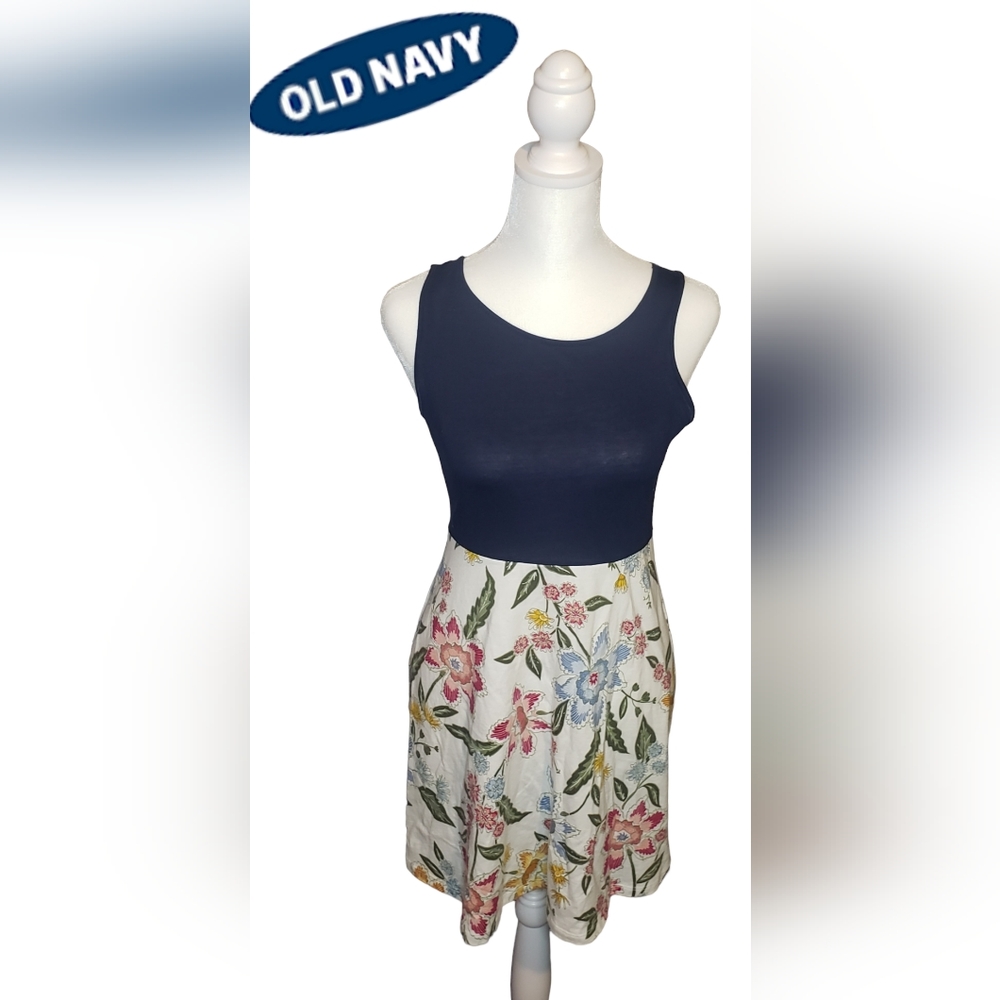 *2 for 15* Girls Old Navy Dress 10-12